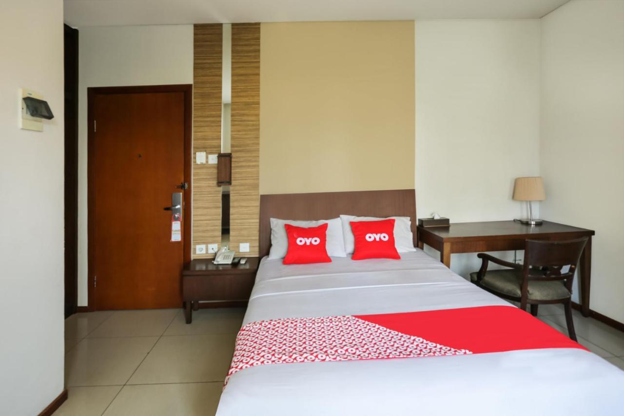 Capital O 1748 Thamrin Condotel Jakarta Exterior photo